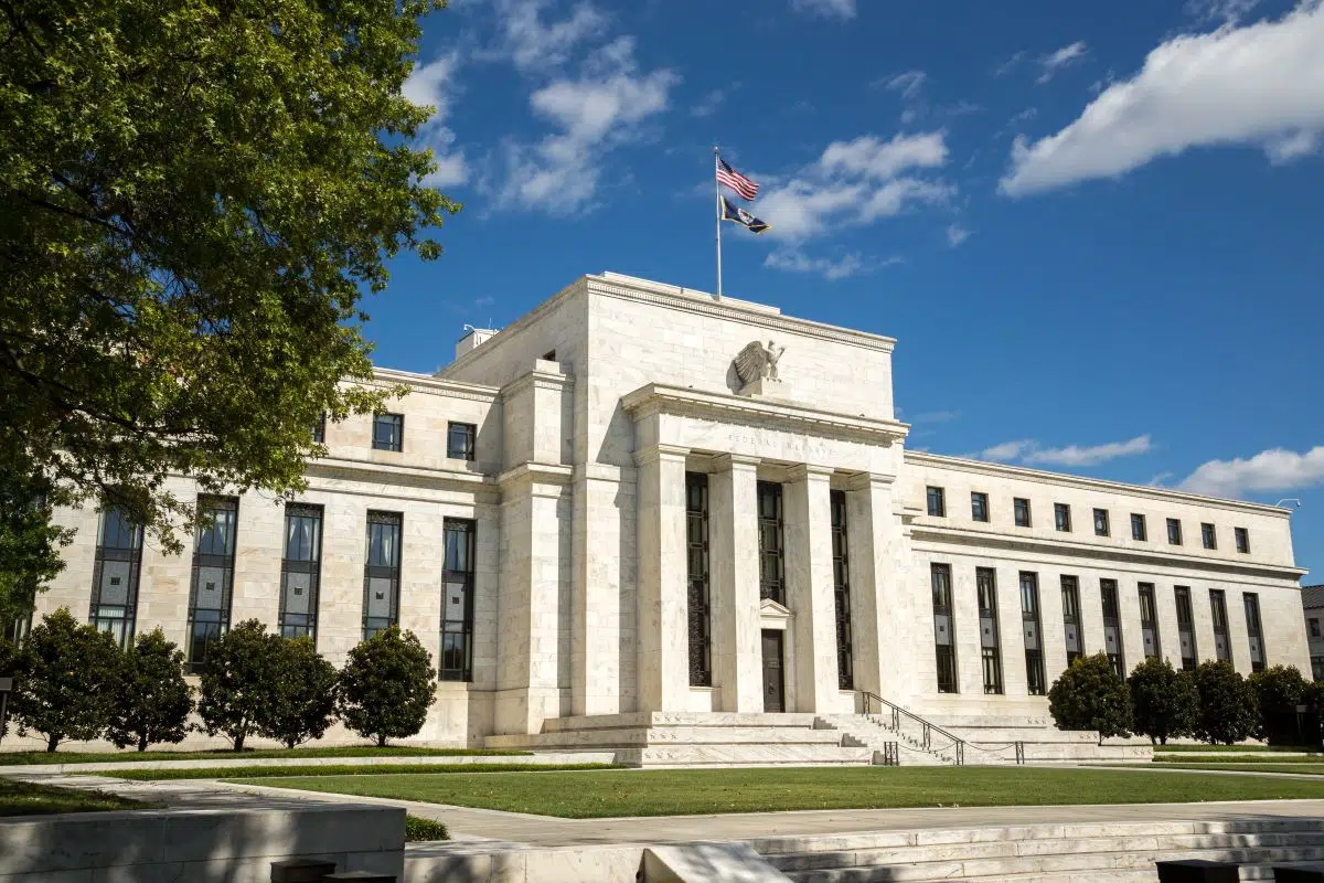 The Fed Cuts Aggressively, but Remains Cautious About Future Cuts