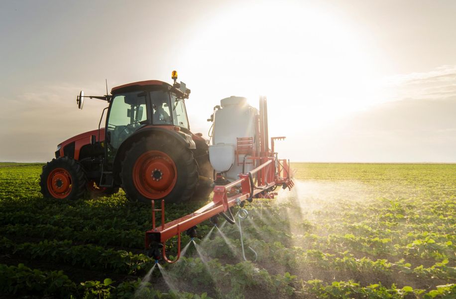 AI & Agriculture: Data-Driven Fields, Resilient Futures